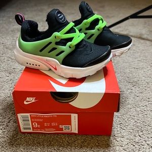 Toddler Nike presto